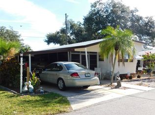 51 Palm Dr, Ellenton, FL 34222