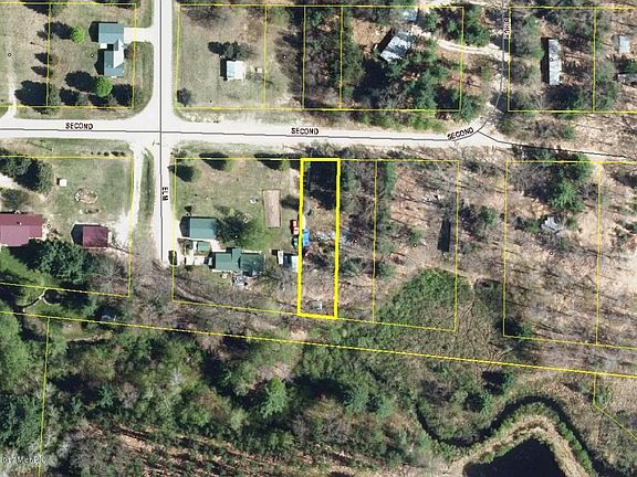 2nd image of 17369 2nd St