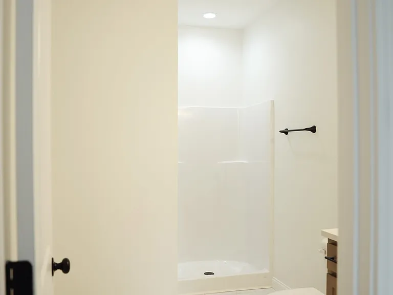 Oak Hill Apartments — Photo 12