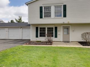 266 Canterbury Ln, Medina, OH