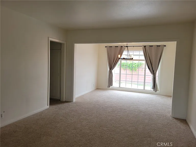 8001 Coral Bell Way — Photo 16
