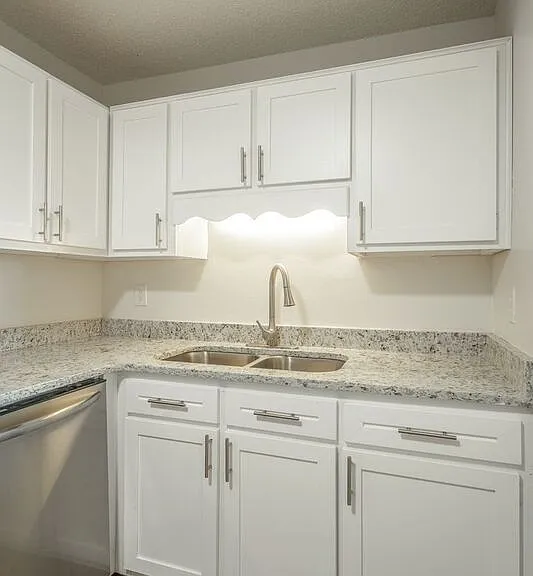 Kates View Apartments — Photo 14