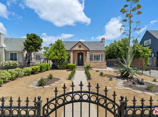 1142 S Windsor Blvd, Los Angeles, CA 90019