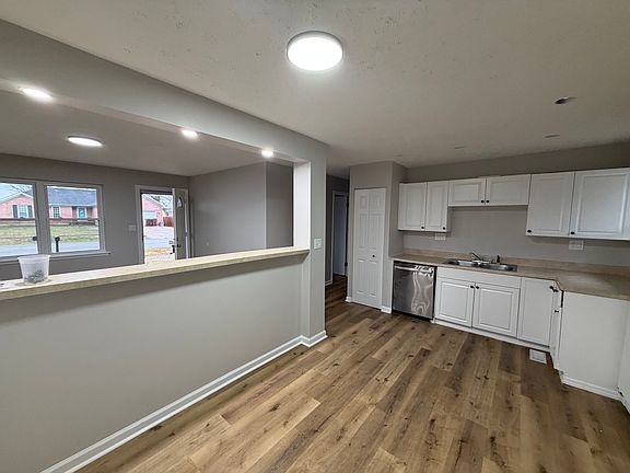 4th image of 6503 Bluegill Blvd