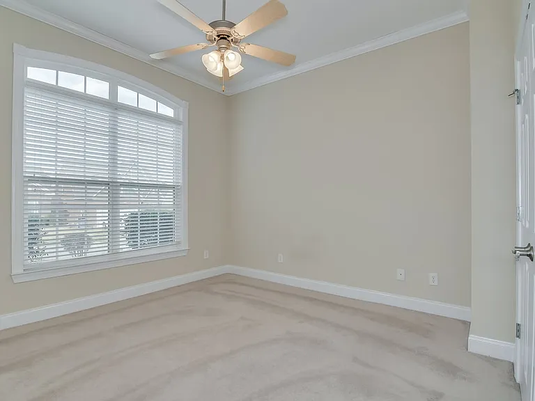 2508 Grier Cir — Photo 5