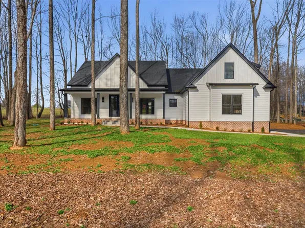 210 Cottage Stone Blvd, Alvaton, KY 42122