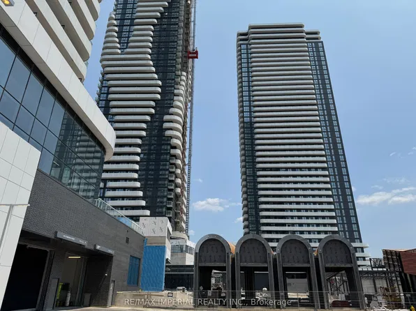 28 Interchange Way, Vaughan, ON