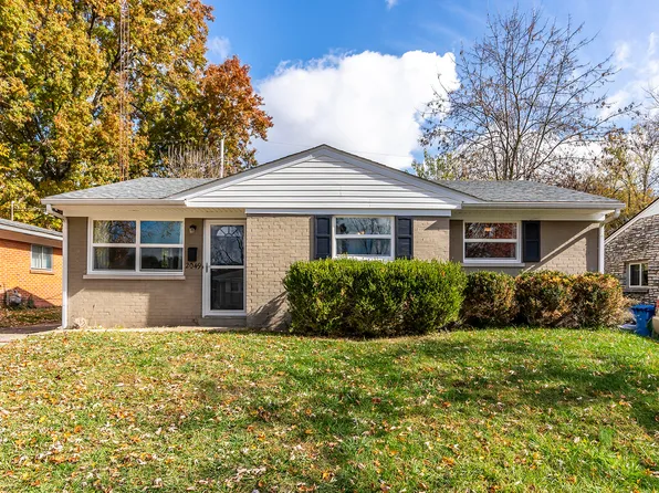 2049 Saint Christopher Dr, Lexington, KY 40502