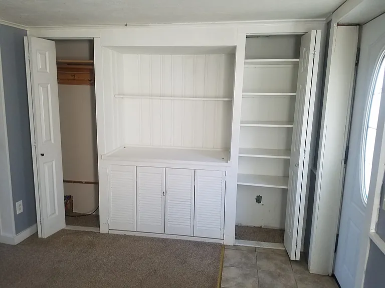 11 Lambs Grv — Photo 5