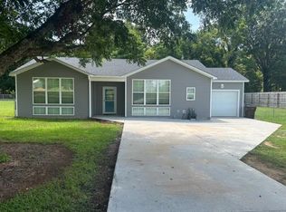 115 Devore Rd, Greenwood, SC 29649