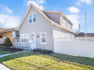 7441 W 56th Pl, Summit, IL 60501