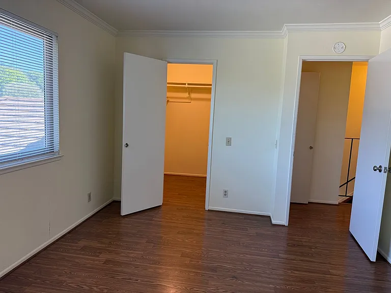5911 Birch St #3 — Photo 8