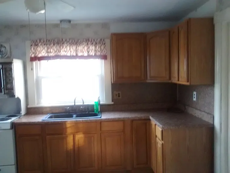 609 Patterson St — Photo 19
