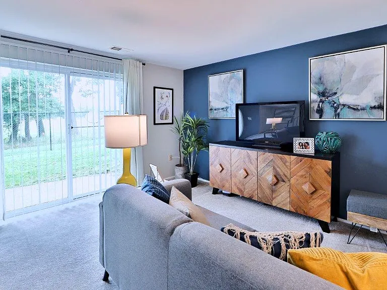 Gwynnbrook Townhomes — Photo 6