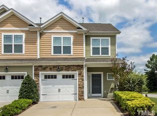 102 Leighann Ridge Ln, Rolesville, NC 27571