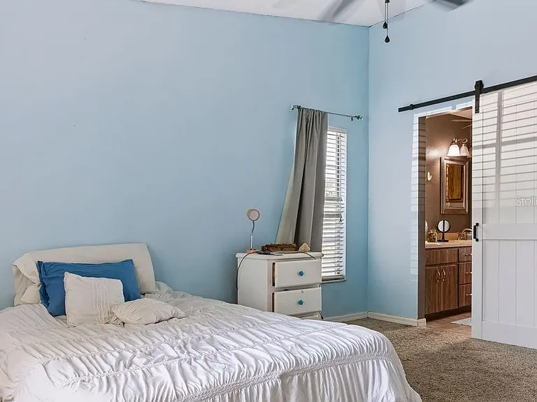 506 Mandy St — Photo 23