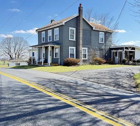 3rd image of 464 Wolfs Bridge Rd