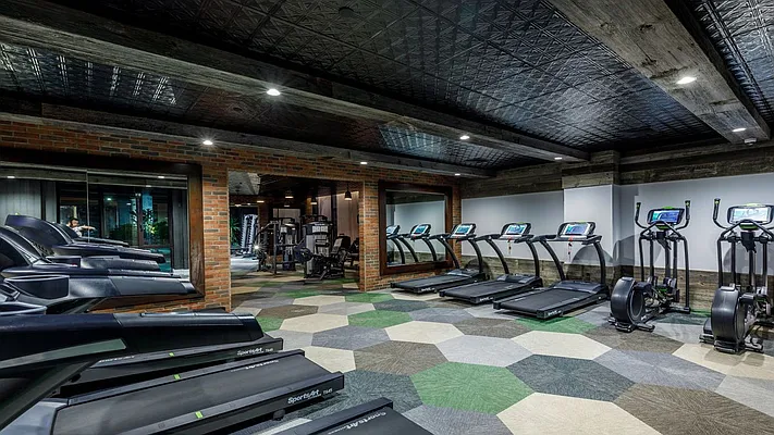 Rented by City View Living | media 42