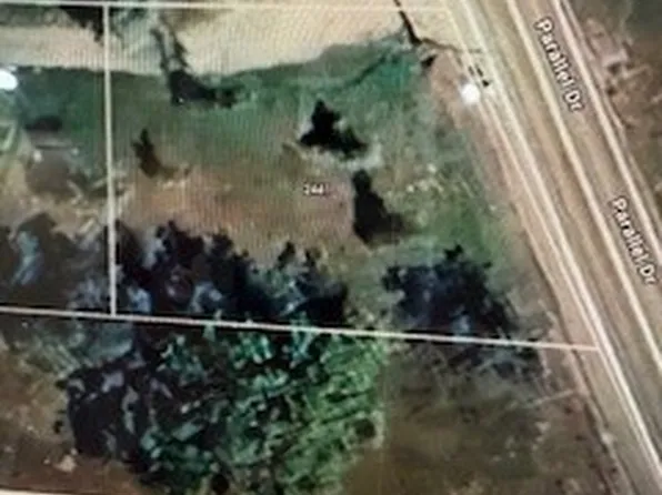 2441 Parallel Dr, Lakeport, CA 95453