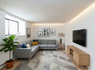 30 Kinross Rd APT 1, Brighton, MA 02135