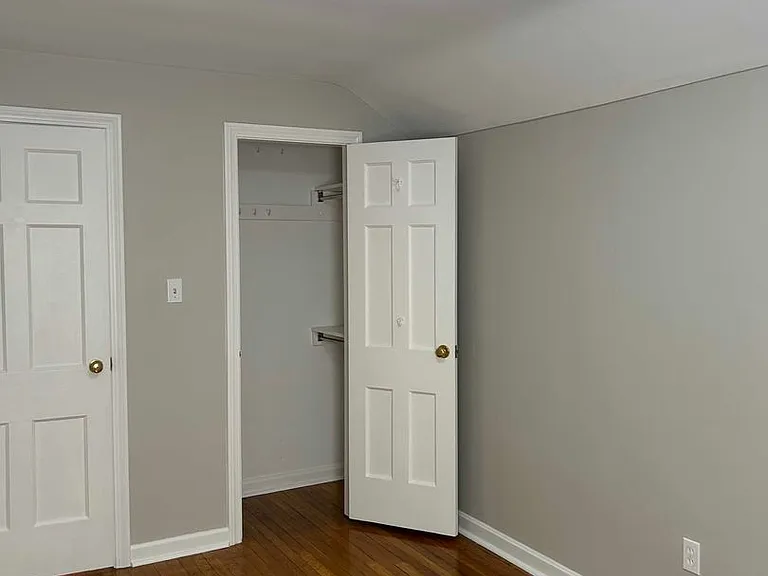 4854 Edsal Dr — Photo 20