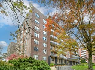 360 Westchester Avenue #314, Pt Chester, NY