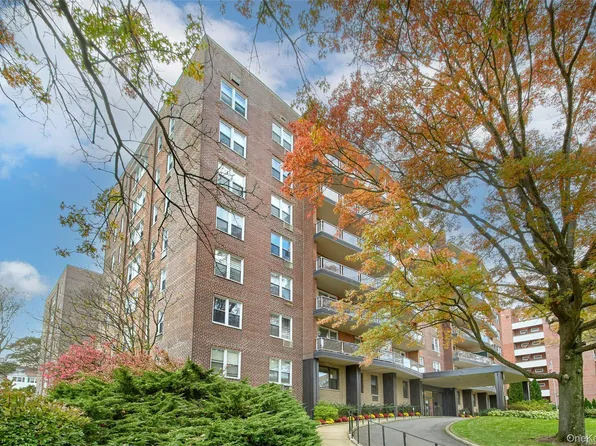 360 Westchester Avenue #314, Port Chester, NY 10573