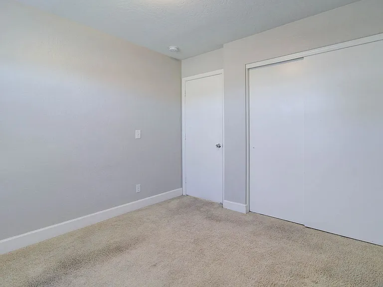 2049 E San Tan Ct — Photo 39