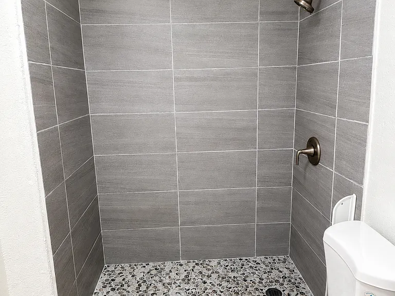209 E Moneta Ave #B — Photo 17