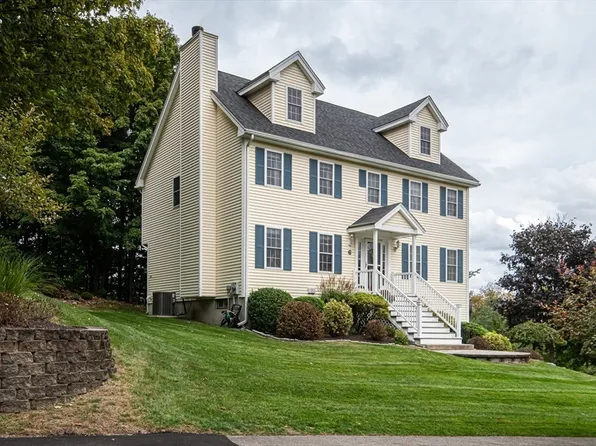 6 Innisfree Dr, Haverhill, MA 01832