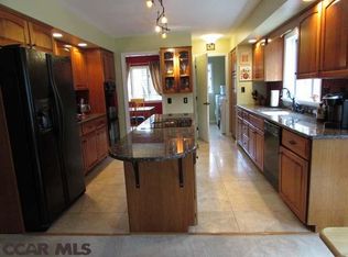 414 Candlewood Dr, State College, PA 16803