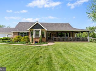 90 N Old Stonehouse Rd, Carlisle, PA 17015