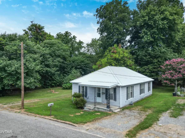 1518 E Wheeler St, Dyersburg, TN 38024