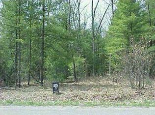 S Broton Rd, Muskegon, MI 49442