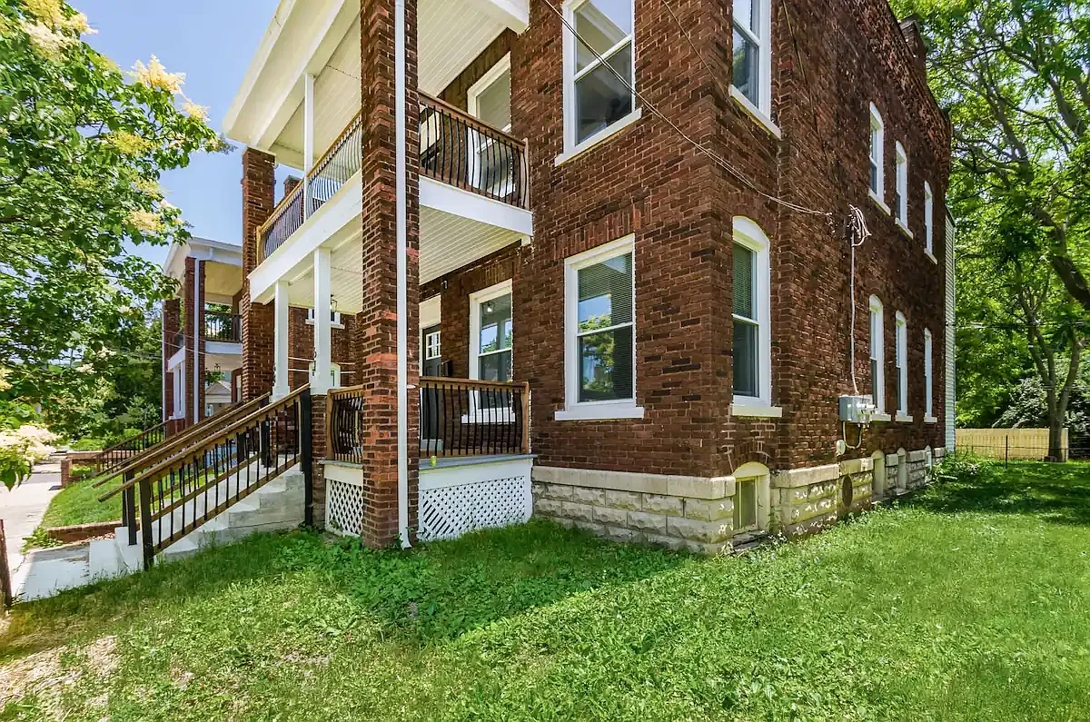 Building Photo - 61 E Moler St