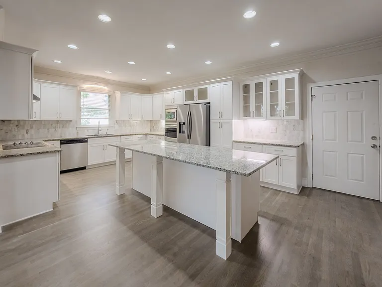 7335 Craigleith Dr — Photo 17
