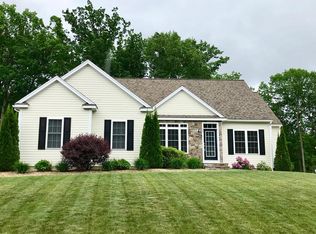 22 Nicholas Dr, Lancaster, MA 01523