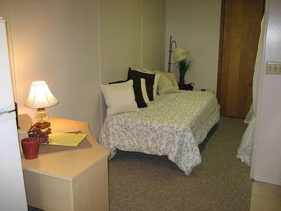 Bedroom/Livingroom area