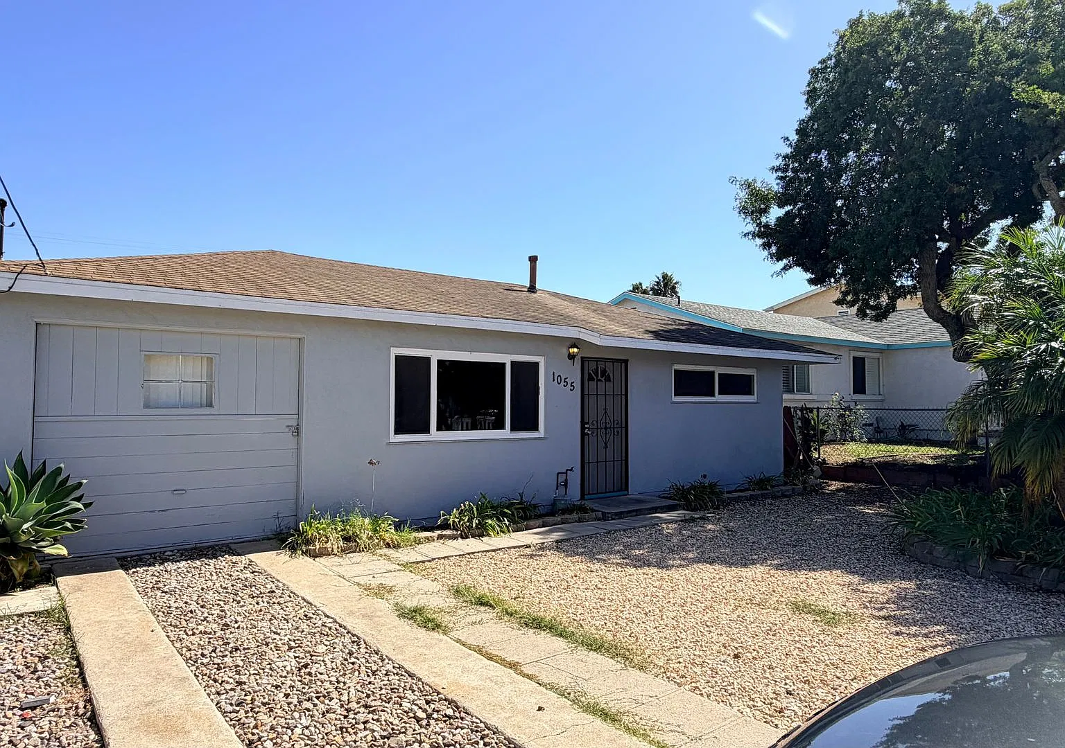 2 br 1 bath house in Imperial Beach CA — Photo 1