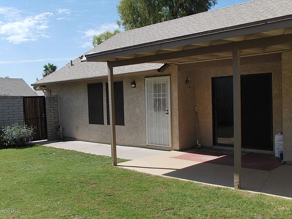 Side Yard and Covered Patio