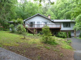 2863 Highway 175, Hayesville, NC 28904