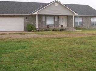 776 N Conway Springs Rd, Conway Springs, KS 67031