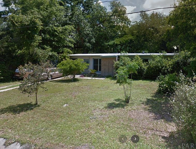 1st image of 8 Feldor Dr
