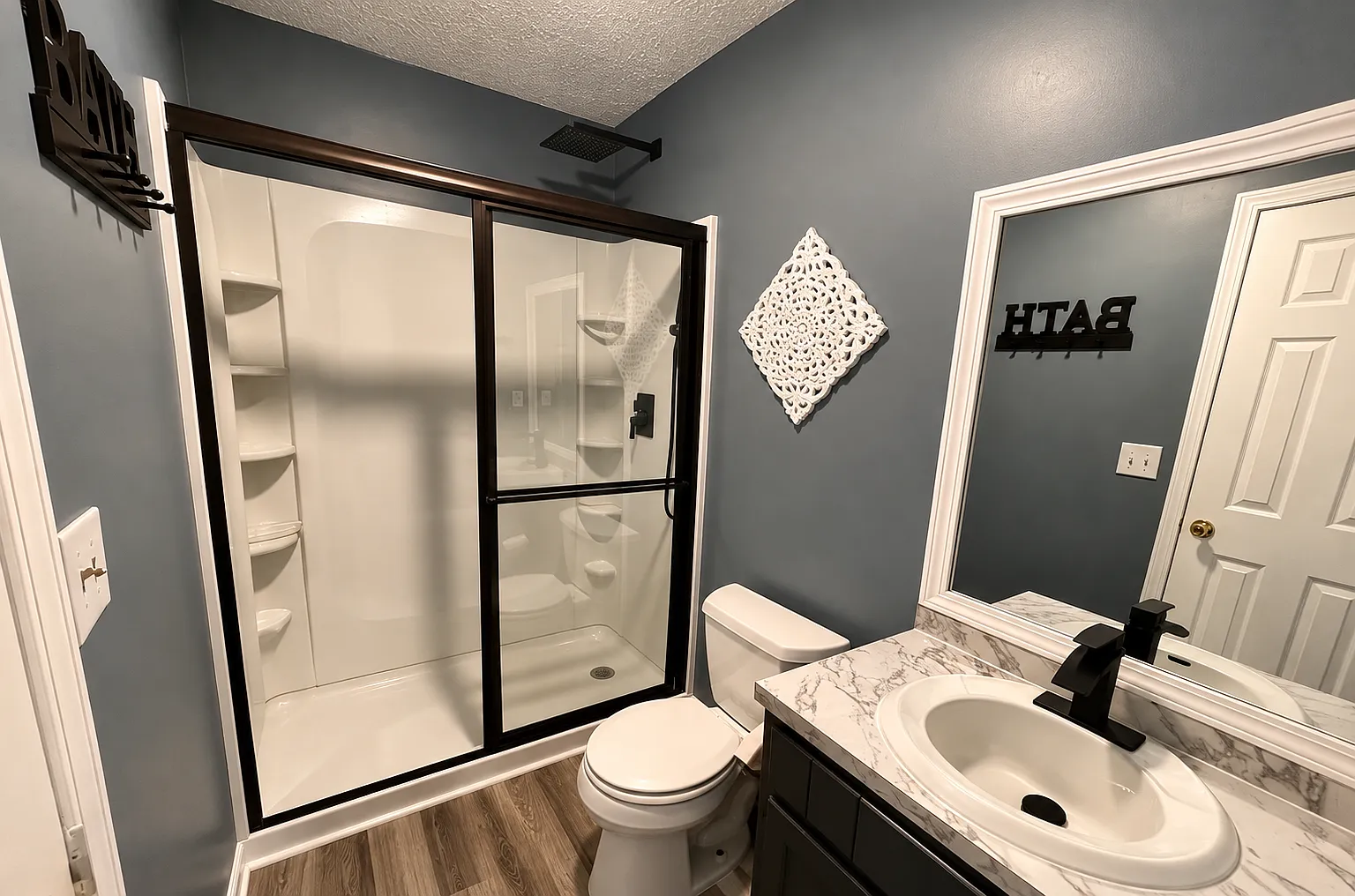 3 bed, 1862 sqft, $850 — Photo 2