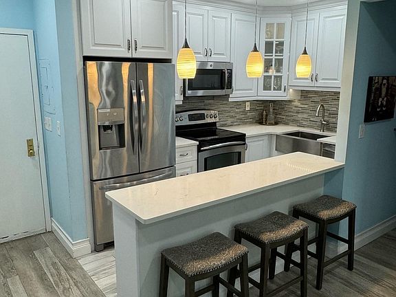 4th image of 50 Columbus Ave APT 207