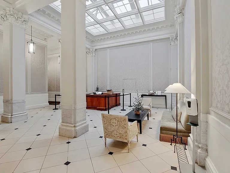 21 Beacon St #7L — Photo 3