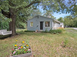 165 Kenton St SE, Grand Rapids, MI 49548