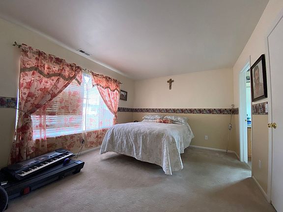 3rd image of 6374 Cache Dr