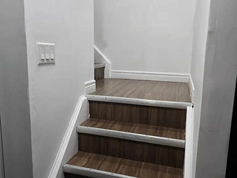21 Chalkfarm Cres #BASEMENT — Photo 6