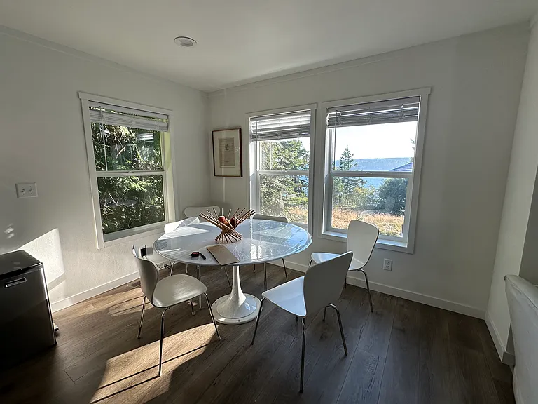 3548 Holmes View Dr — Photo 6